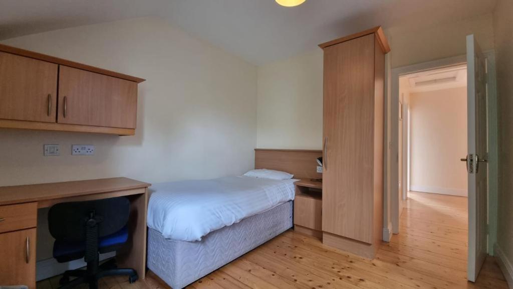 Kerry Lee Homes Trá Lí Esterno foto